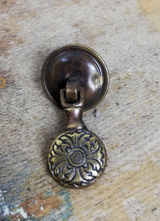 Vintage droplet cabinet handle