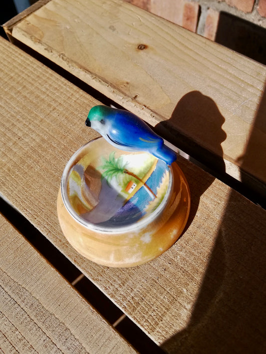 Little vintage Japanese Noritake ware condiment dish