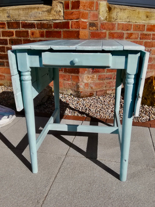 Vintage drop-leaf in Milk Paint by Fusion Amalfi Coast