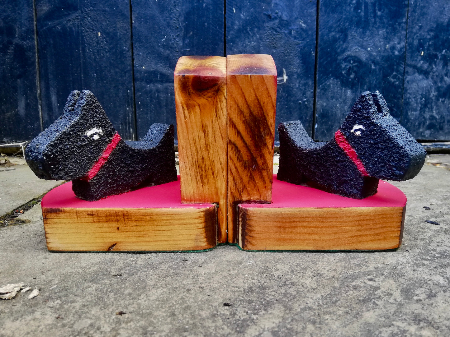 Vintage pair of wooden Scottie Dog bookends for refurb