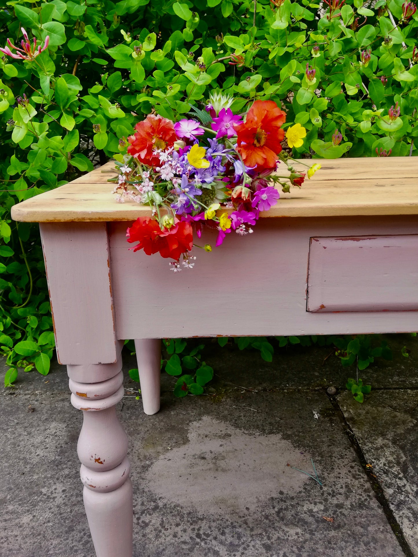Cute pine low console table
