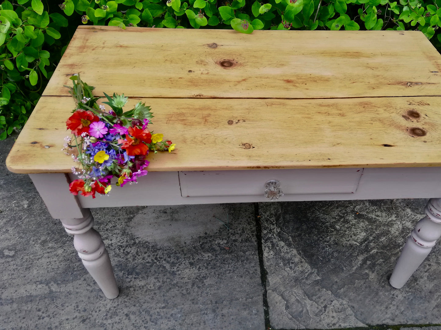 Cute pine low console table