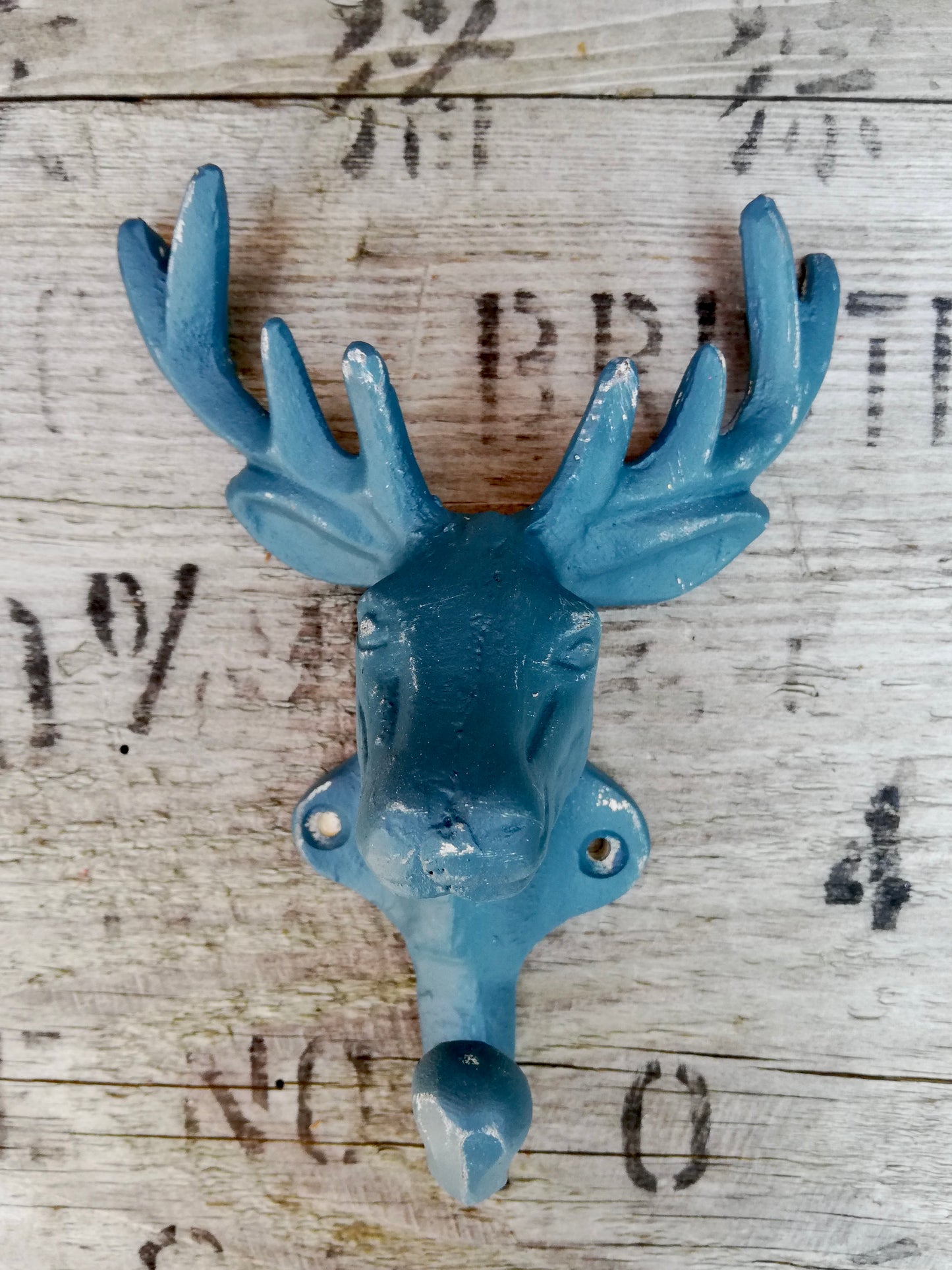 Large metal stag head wall hooks