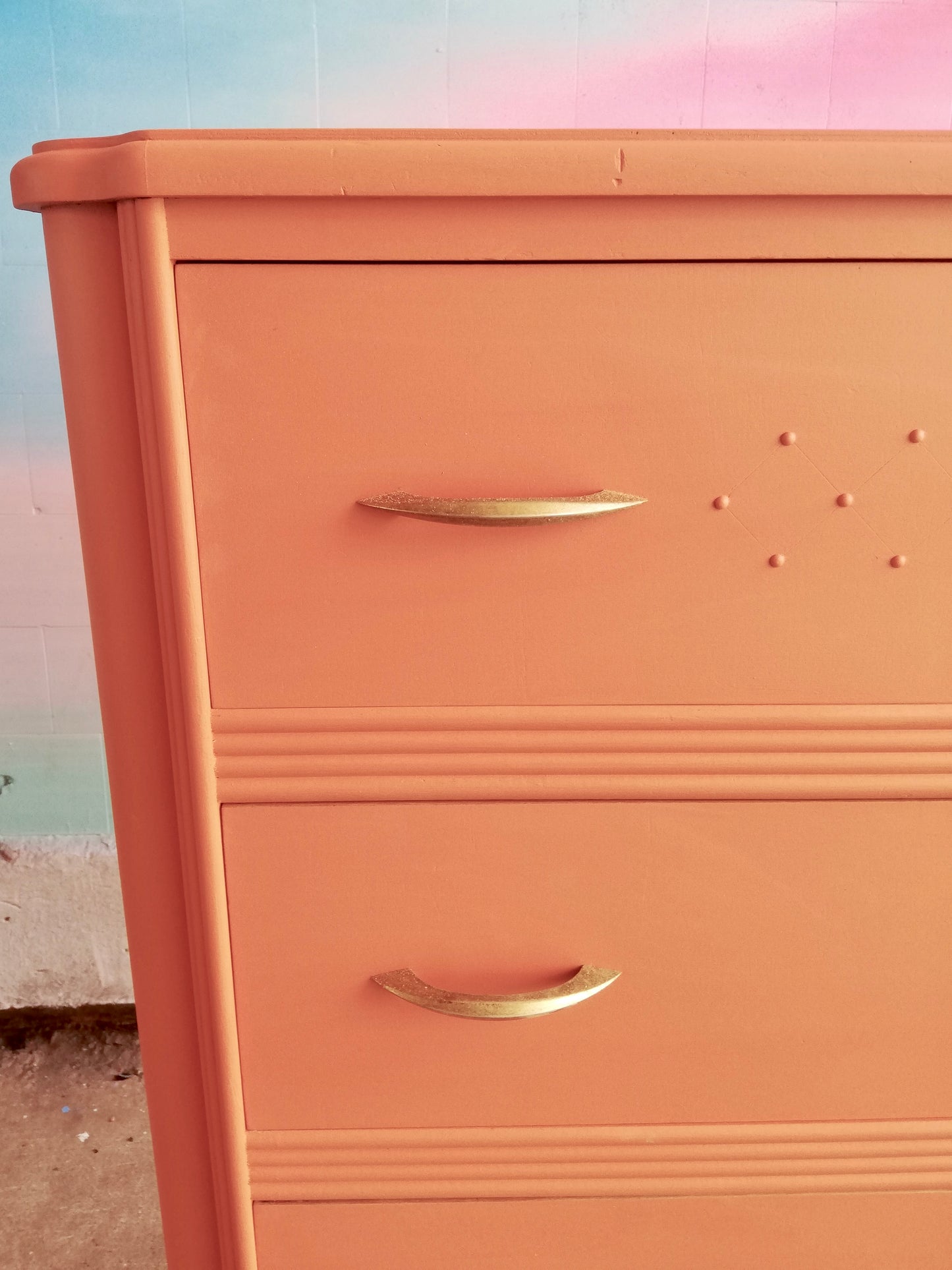 Vintage mid century chest of drawers