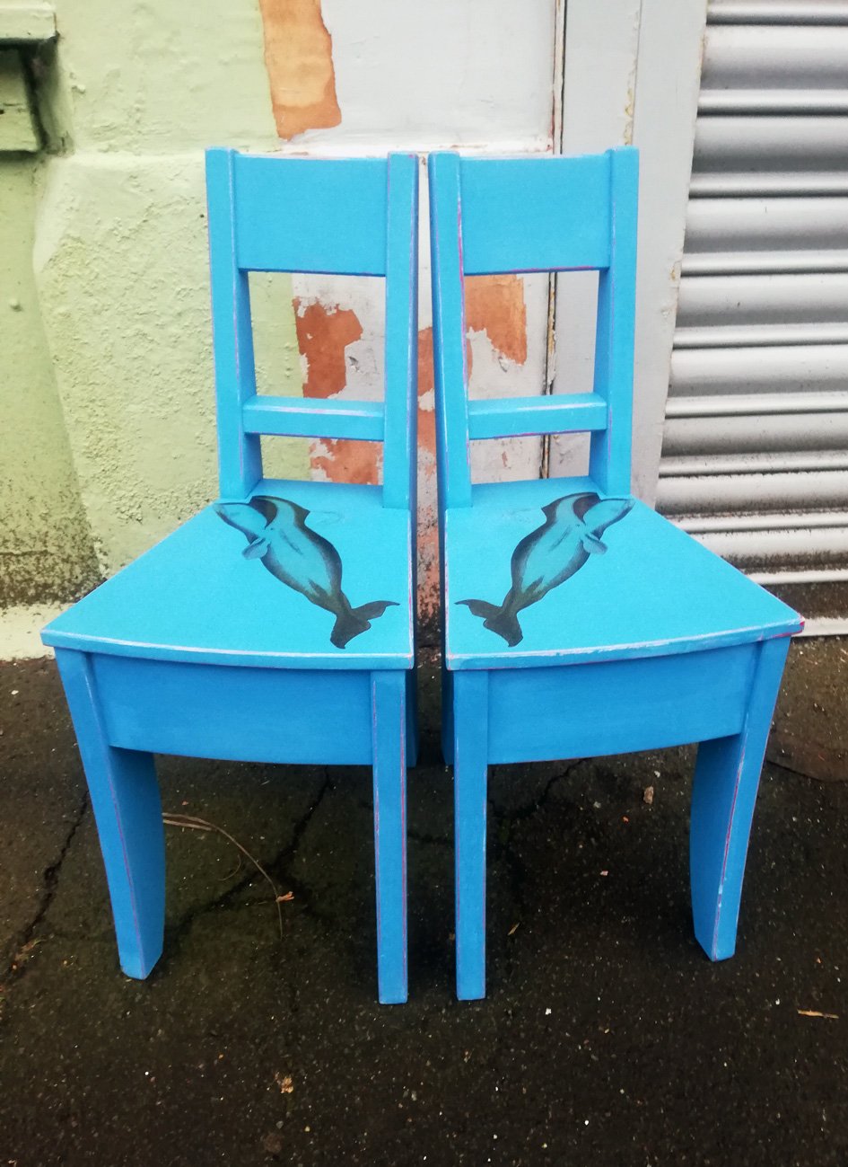 Painted deals childrens chairs