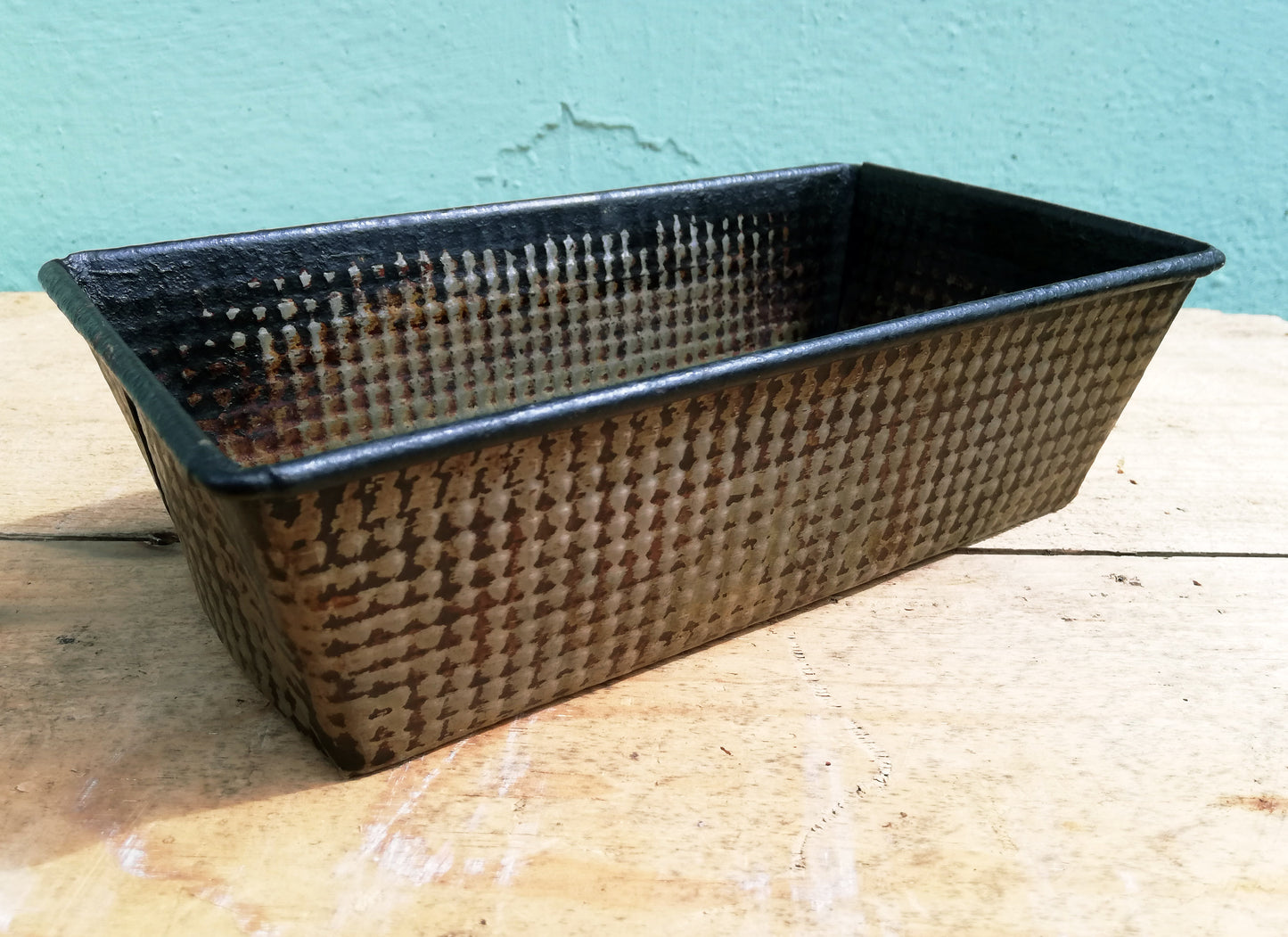 Rustic Vintage Kitchen bread / loaf / cake tin bakeware