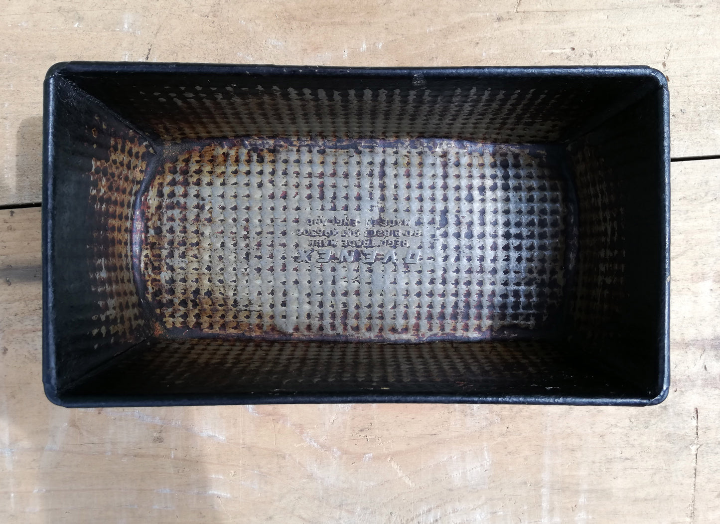 Rustic Vintage Kitchen bread / loaf / cake tin bakeware