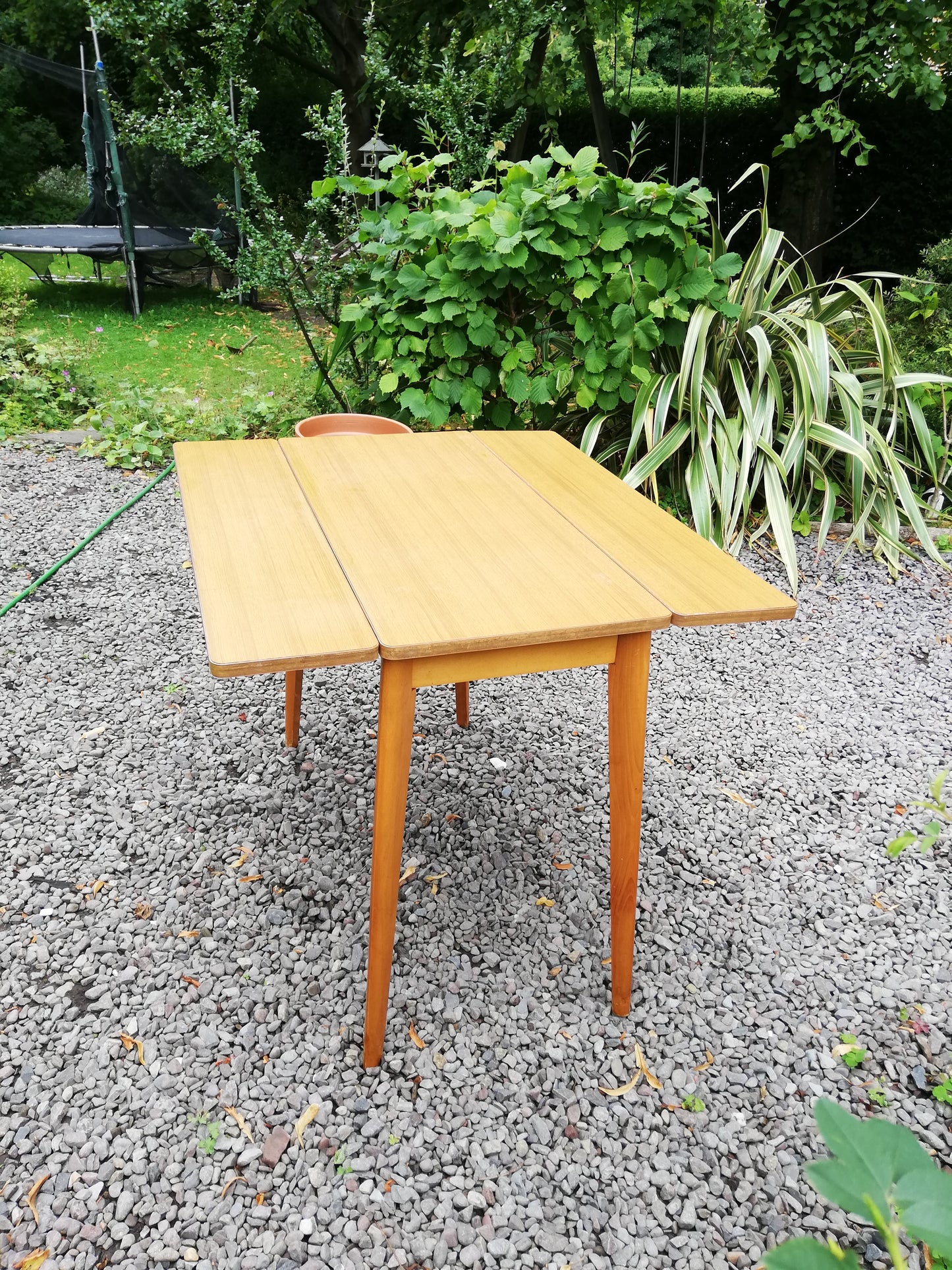 Vintage Mid Century drop leaf table