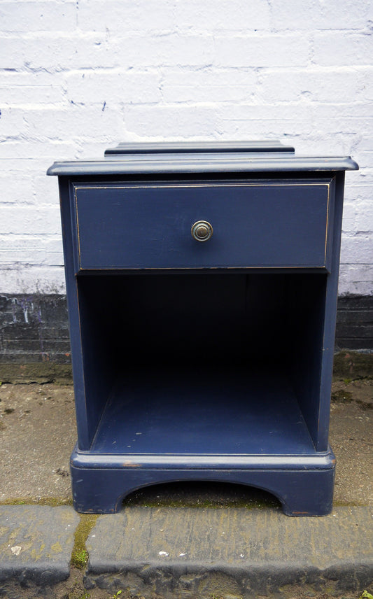 Vintage bedside cabinet hand painted in Fusion Mineral Paint Midnight Blue