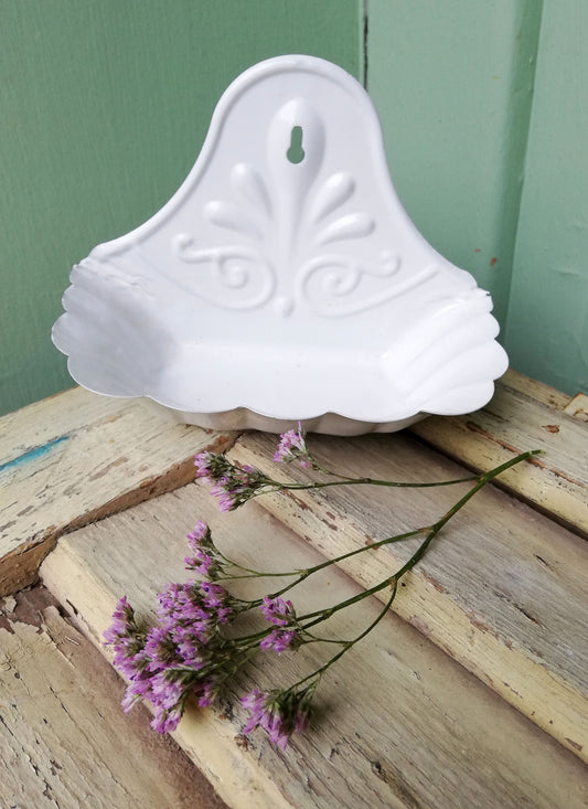 Vintage French enamel soap dish