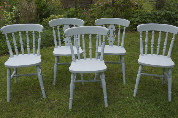 mismatched vintage dining chairs