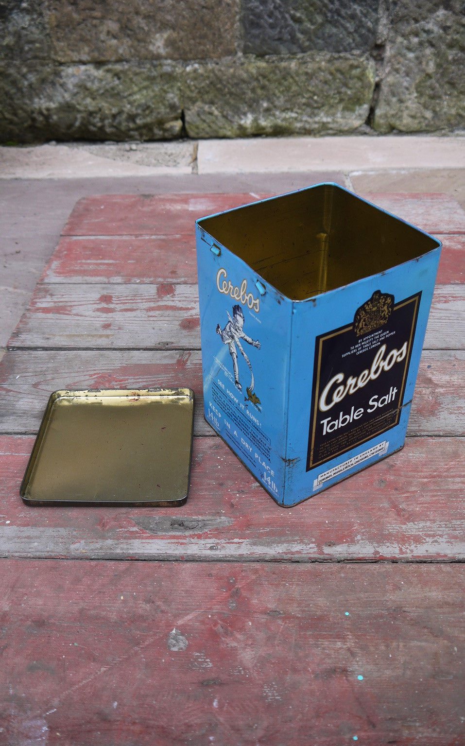 Large vintage cerebos table salt storage tin Made by Cerebos Limited in England NW10.