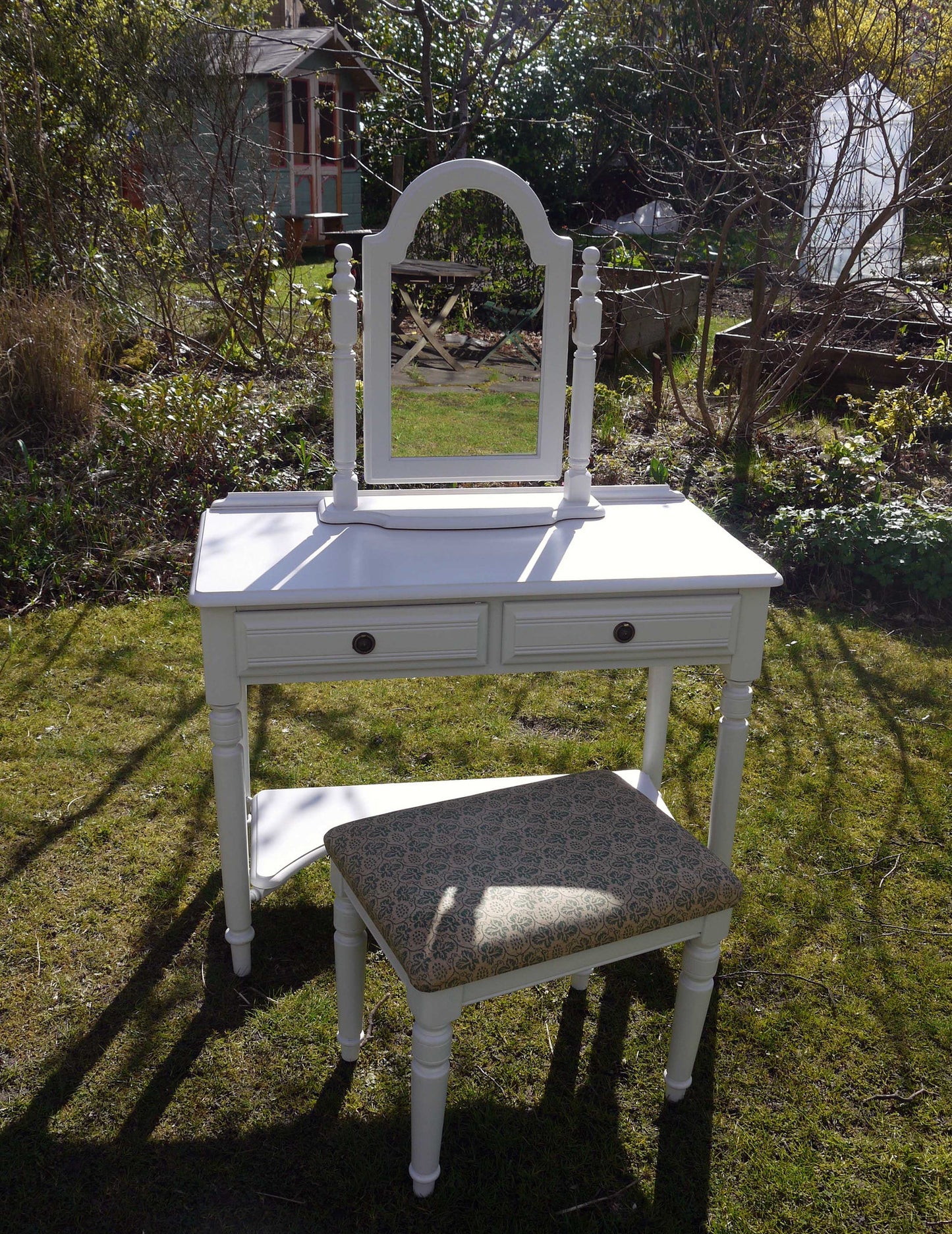 vintage dressing table in farrow and ball ammonite 
